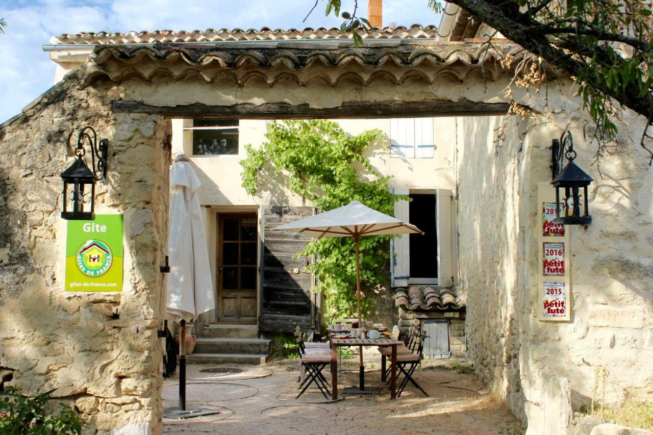 Mas De La Gonnette Villa Venasque Exterior photo